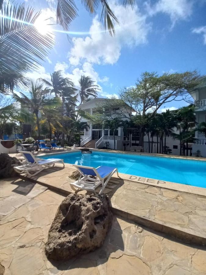Maasai Villas Mombasa Bagian luar foto