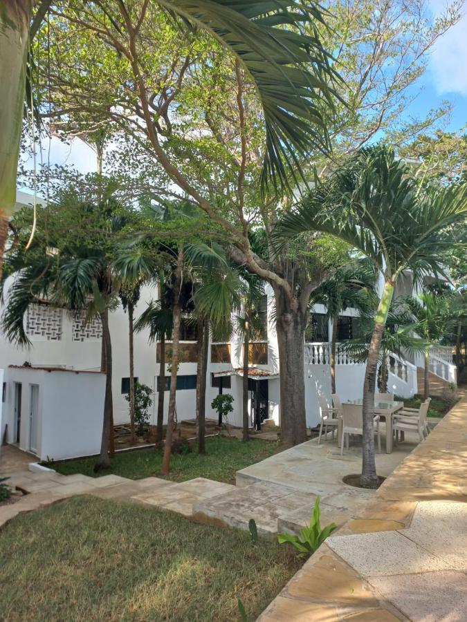 Maasai Villas Mombasa Bagian luar foto