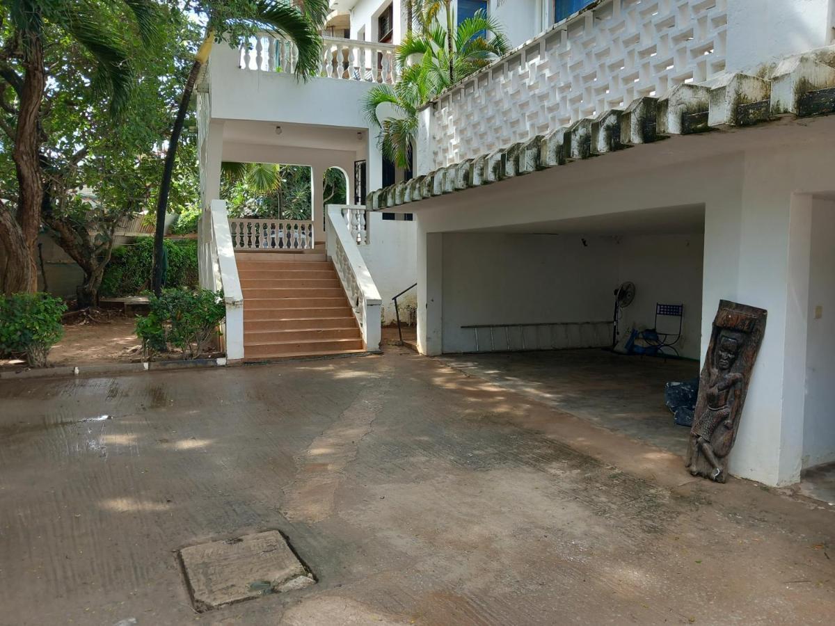 Maasai Villas Mombasa Bagian luar foto